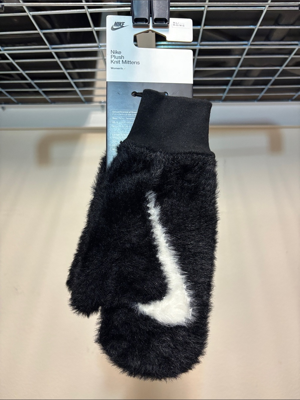 Women’s Nike Plush Knit Mittens Black with White Swoosh M/L New W/ Tags